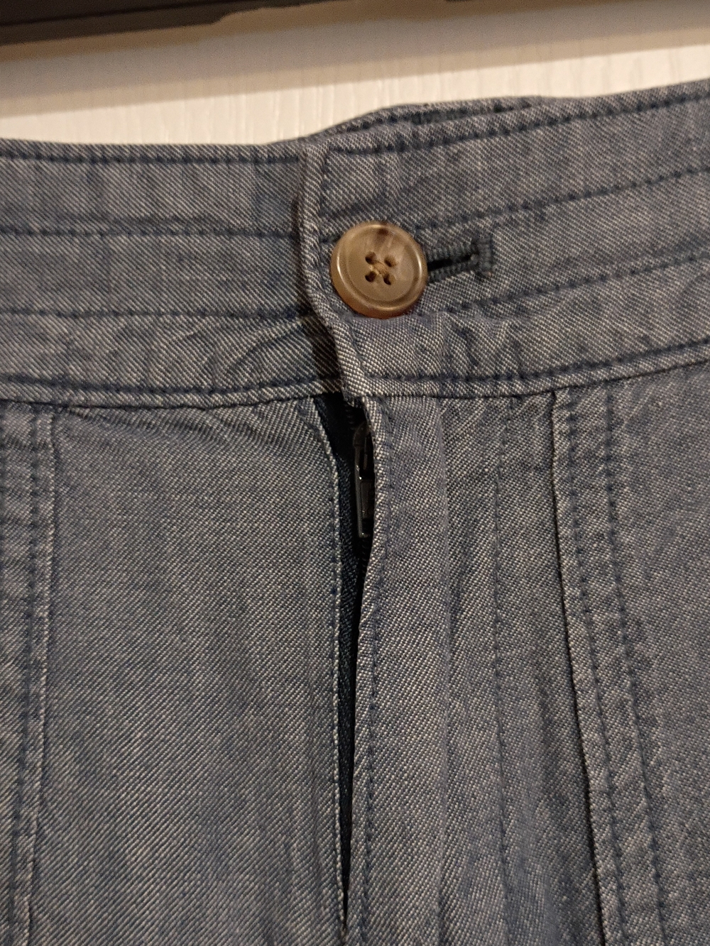 Banana Republic - Blue Women's Casual Chambray Shorts - Size 6 - Picture 3 of 5
